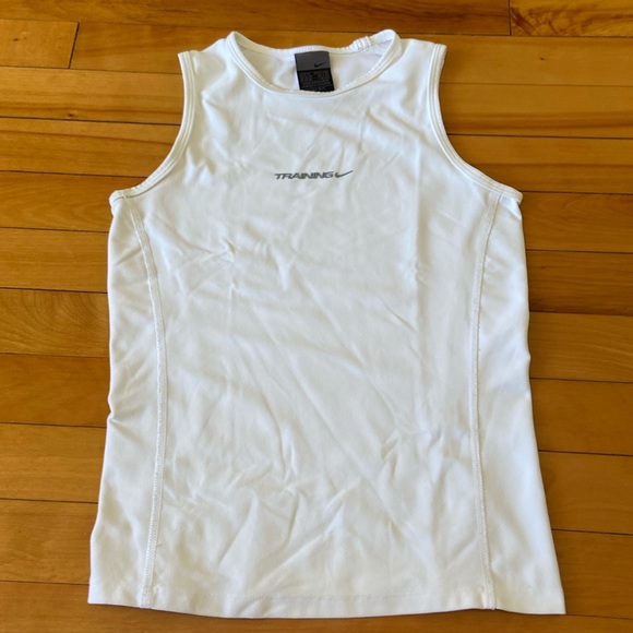 FREE when you buy any item! Nike training tank top XS - Picture 1 of 3